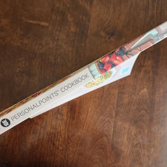 The Personal Points Cookbook By WW - 125 Delicious Recipes Easy To Make Even Eas - Picture 4 of 10